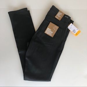 H&M Black Jeans, body shaping skinny jeans NWT